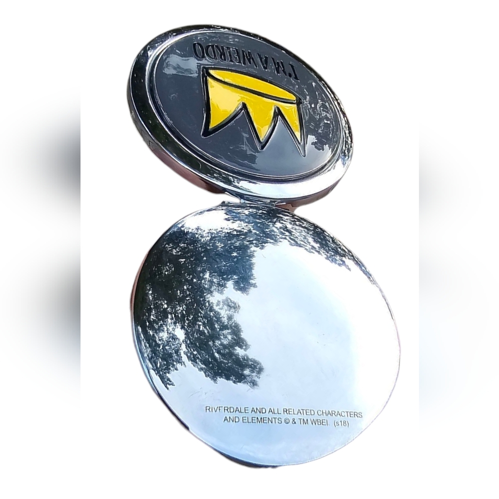 'I'm A Weirdo' Gray and Yellow Crown Compact Mirror 2.75" D. Riverdale/Netflix - Picture 3 of 8